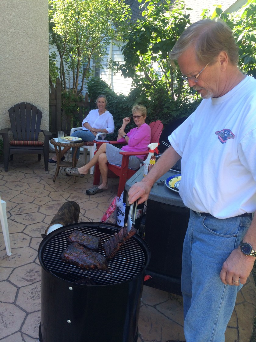 Baby back ribs on the Weber smoker